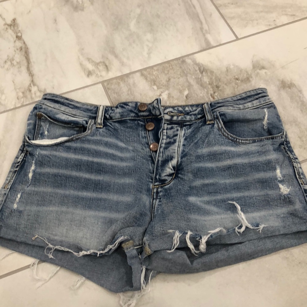 Buckle Gilded Intent High Rise Short SZ 28